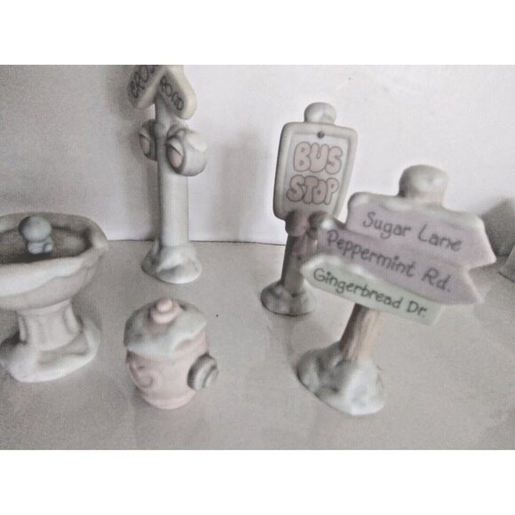 Vintage Precious Moments Lot of 5 Signs & Accessories (details in description) - Picture 2 of 13